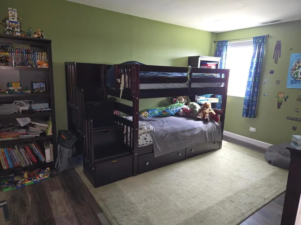 1501 Darien Lake Drive Darien IL 60561
