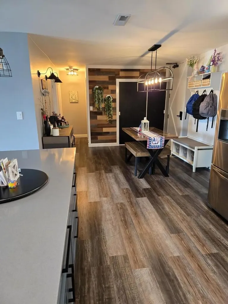 1501 Darien Lake Drive Darien IL 60561