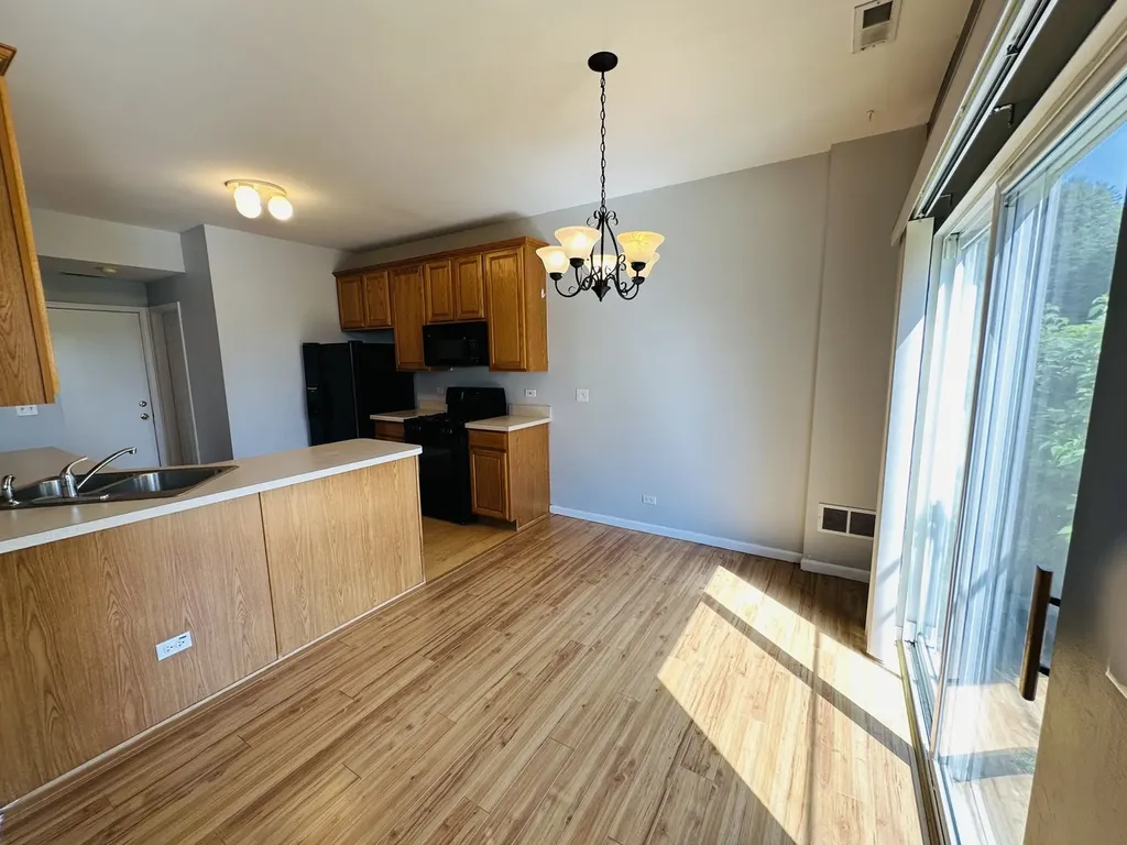 4121 Blackstone Drive Aurora IL 60504