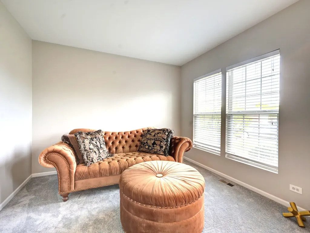 6 Forsythia Court Bolingbrook IL 60490