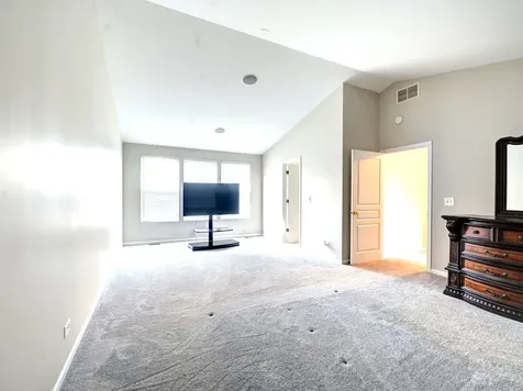 6 Forsythia Court Bolingbrook IL 60490