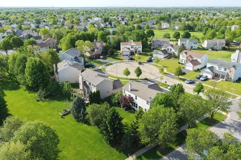 6 Forsythia Court Bolingbrook IL 60490