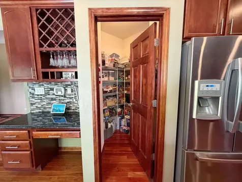 627 Mansfield Way Oswego IL 60543