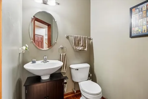 627 Mansfield Way Oswego IL 60543