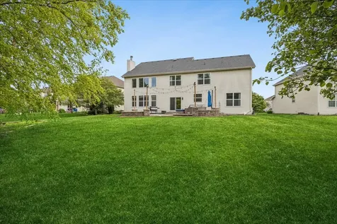 627 Mansfield Way Oswego IL 60543