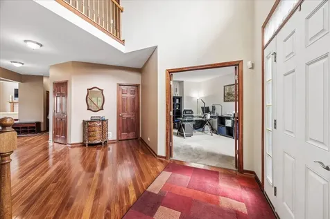 627 Mansfield Way Oswego IL 60543