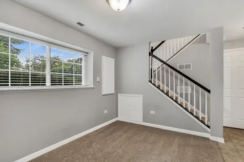 297 Lionel Drive Grayslake IL 60030
