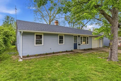 1429 Holly Hill Drive Champaign IL 61821