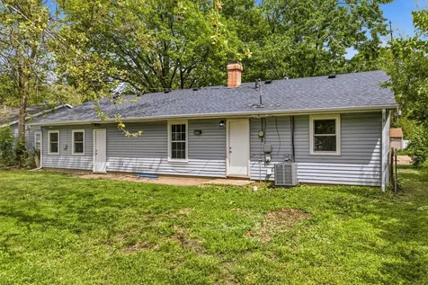 1429 Holly Hill Drive Champaign IL 61821