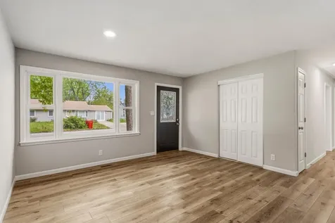 1429 Holly Hill Drive Champaign IL 61821