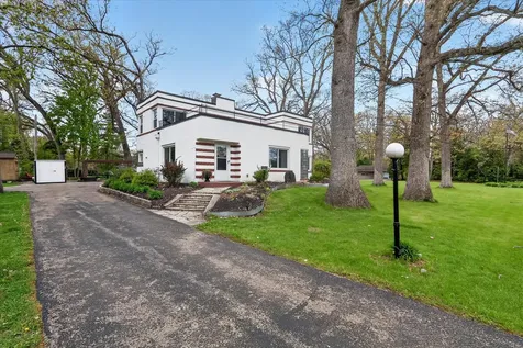 3603 Highcrest Road Rockford IL 61107