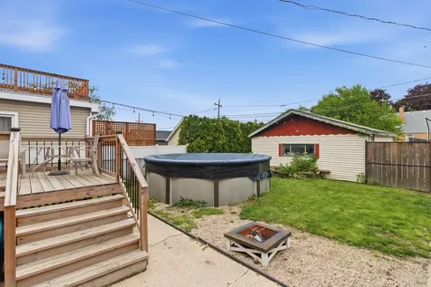 2633 Rhodes Avenue River Grove IL 60171