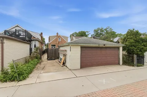 2633 Rhodes Avenue River Grove IL 60171