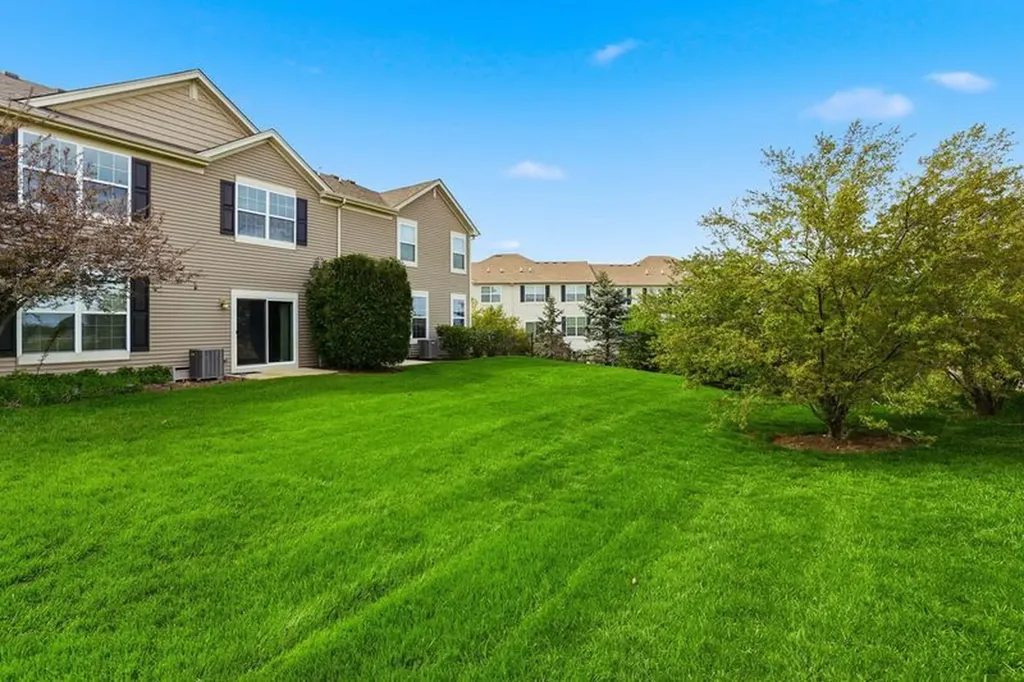 9910 Williams Drive Huntley IL 60142