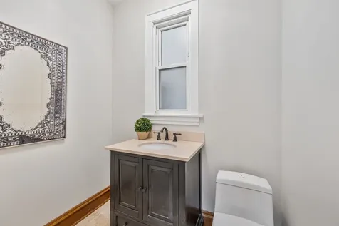 1502 West Edgewater Avenue Chicago IL 60660