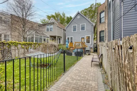 1502 West Edgewater Avenue Chicago IL 60660