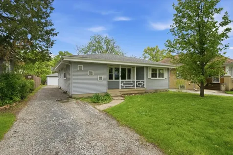 25 South Illinois Avenue Villa Park IL 60181