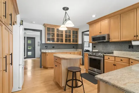 532 South Waterman Avenue Arlington Heights IL 60004