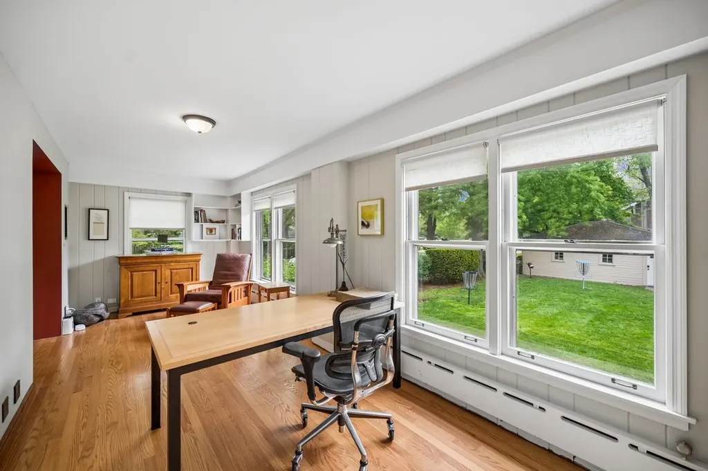1101 Forest Avenue Wilmette IL 60091
