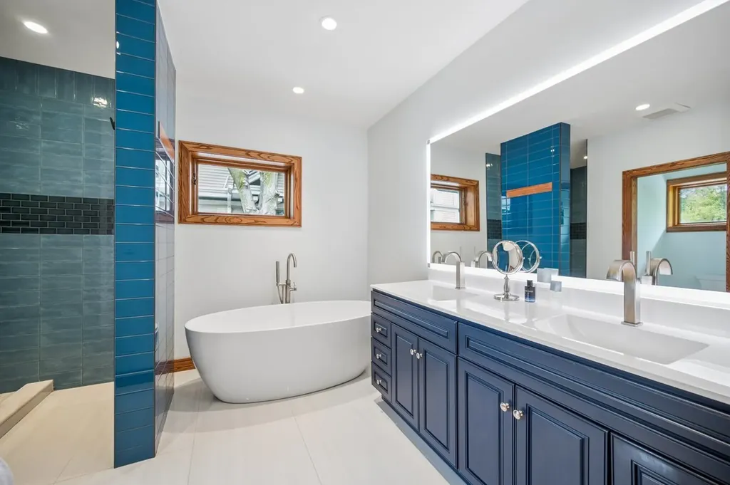 1101 Forest Avenue Wilmette IL 60091