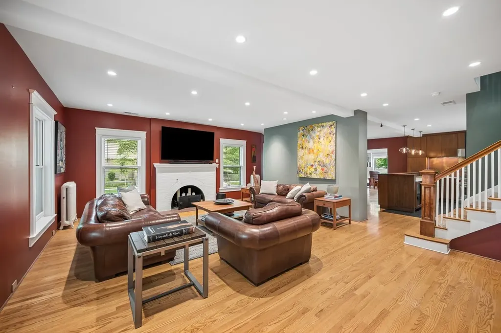 1101 Forest Avenue Wilmette IL 60091