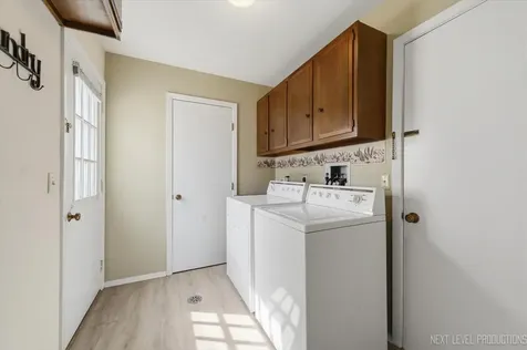 25 Garden Drive Montgomery IL 60538