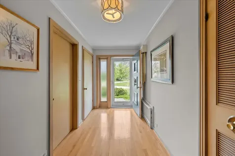 1060 Oak Knoll Drive Lake Forest IL 60045