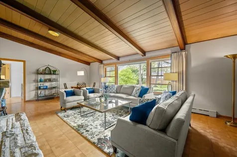 1060 Oak Knoll Drive Lake Forest IL 60045