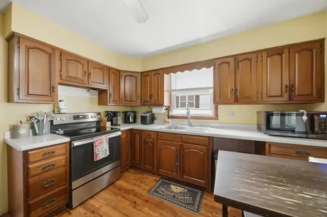 1309 8TH Avenue Sterling IL 61081