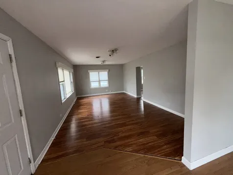 4328 West 99th Place Oak Lawn IL 60453
