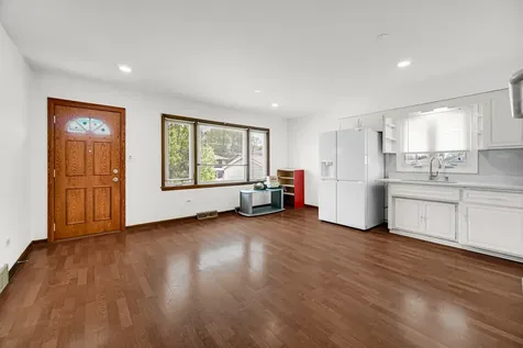 4219 Wehrman Avenue Schiller Park IL 60176
