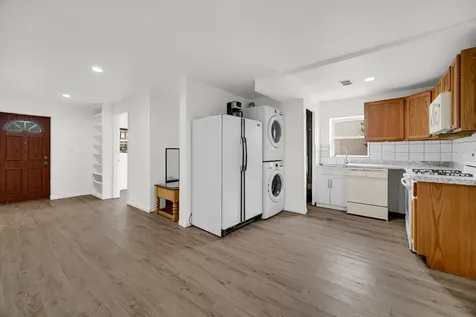 4219 Wehrman Avenue Schiller Park IL 60176