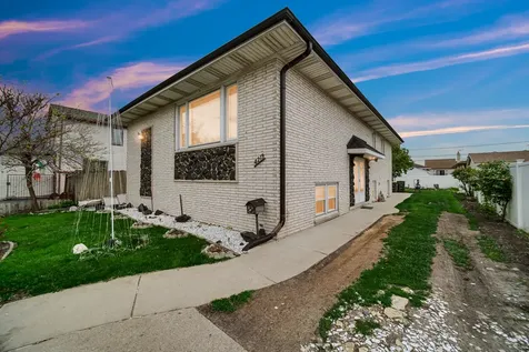 4219 Wehrman Avenue Schiller Park IL 60176