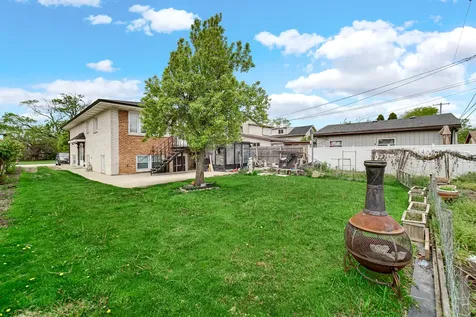 4219 Wehrman Avenue Schiller Park IL 60176