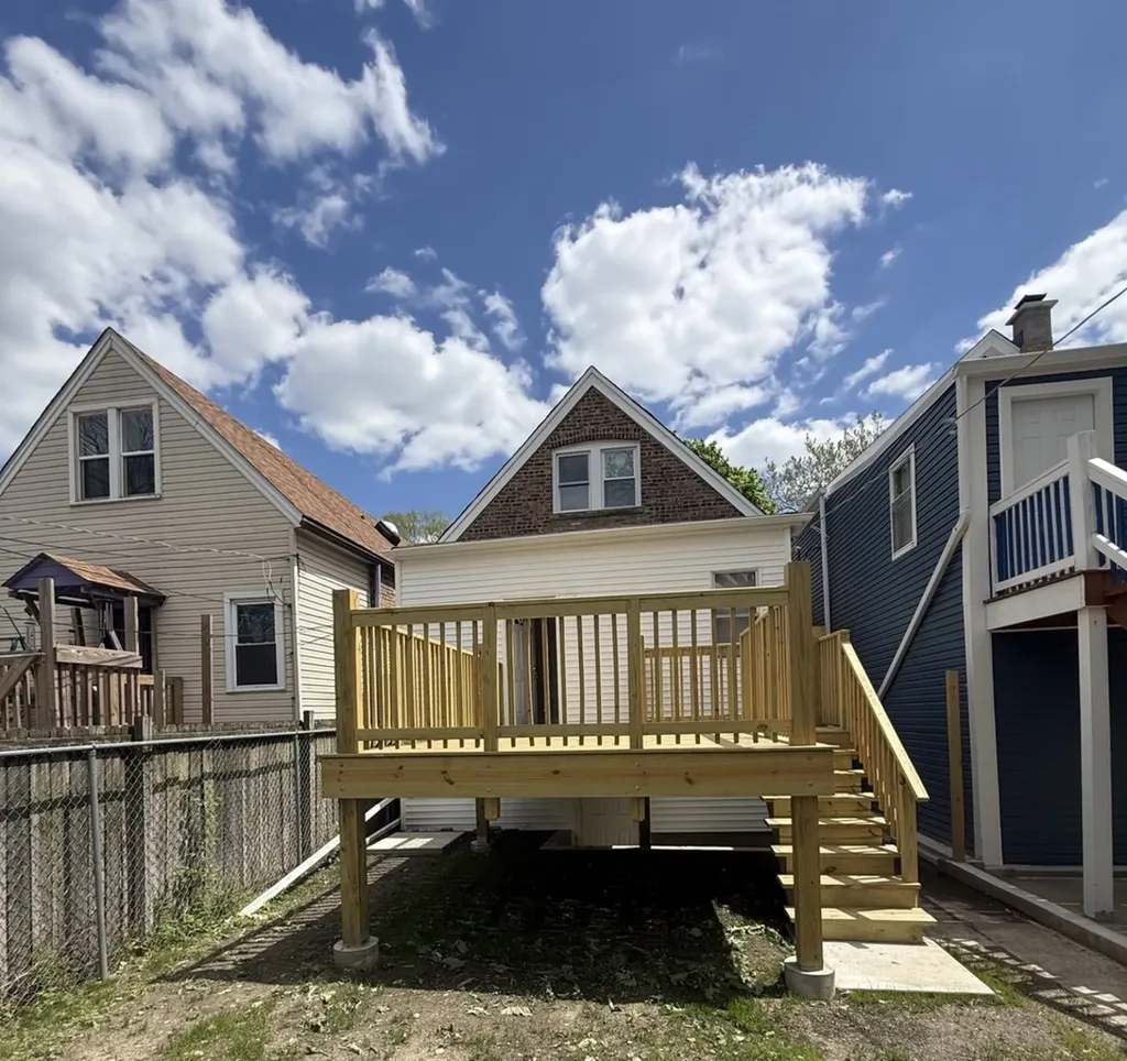6936 South Aberdeen Street Chicago IL 60621
