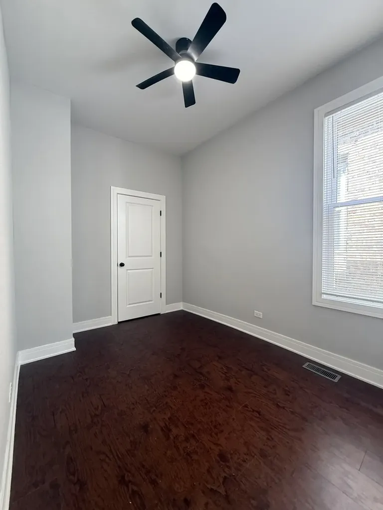6936 South Aberdeen Street Chicago IL 60621
