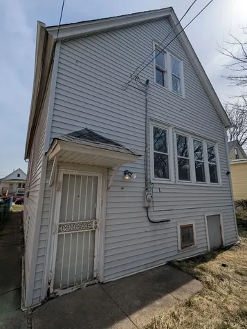 9328 South Kimbark Avenue Chicago IL 60619