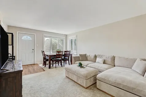 2840 Elm Street Franklin Park IL 60131