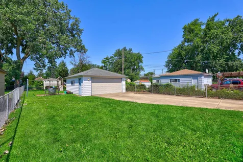 2840 Elm Street Franklin Park IL 60131