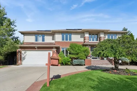 4935 North Canfield Avenue Norridge IL 60706