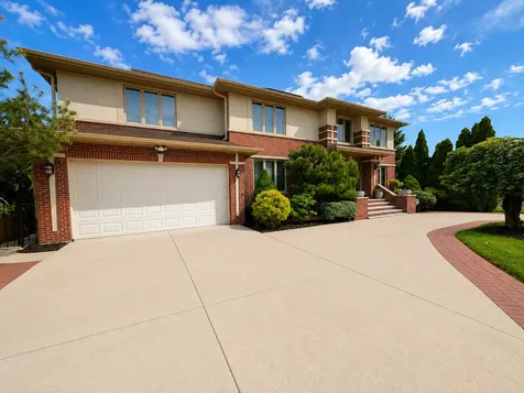 4935 North Canfield Avenue Norridge IL 60706