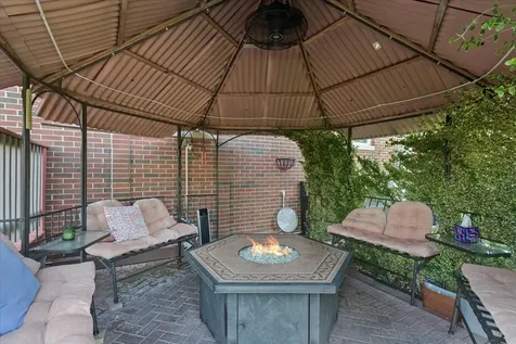 4935 North Canfield Avenue Norridge IL 60706