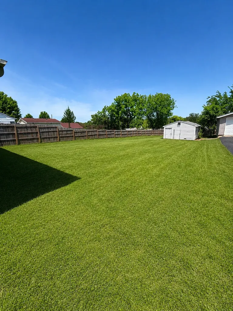 912 Solfisburg Avenue Aurora IL 60505