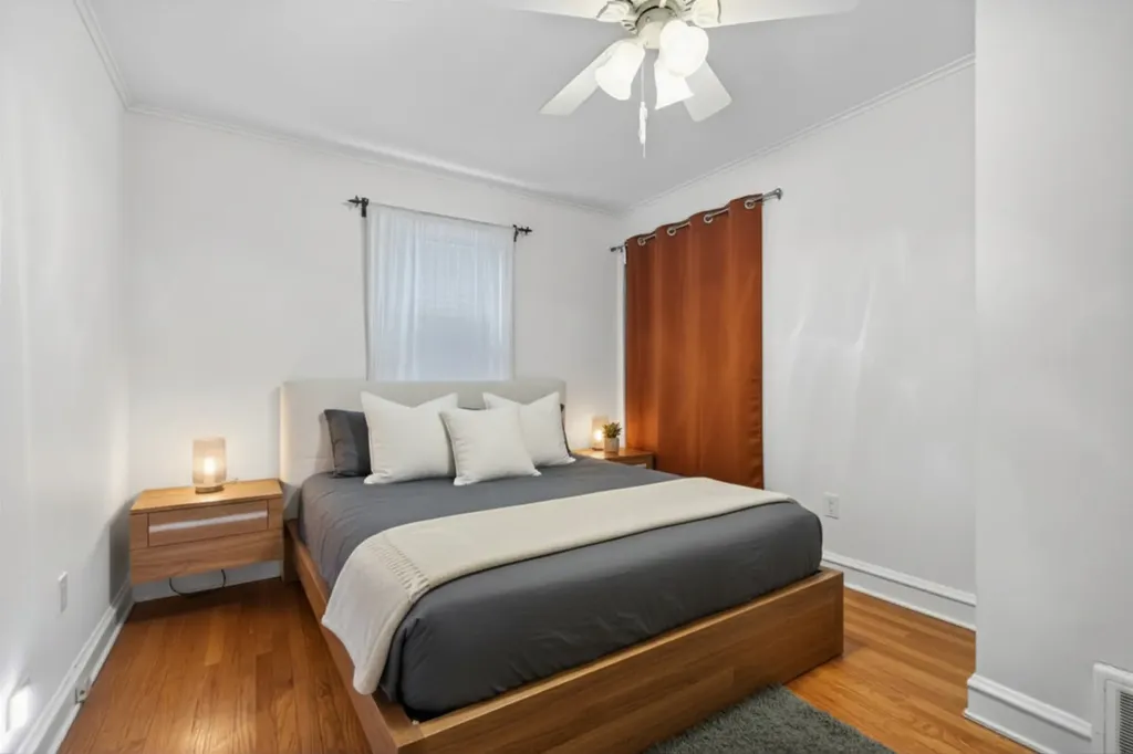 7246 North Olcott Avenue Chicago IL 60631