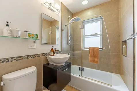 7246 North Olcott Avenue Chicago IL 60631