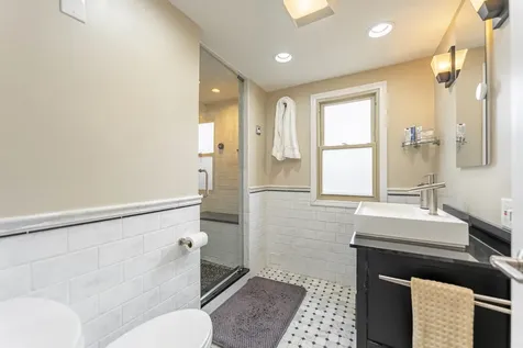 7246 North Olcott Avenue Chicago IL 60631