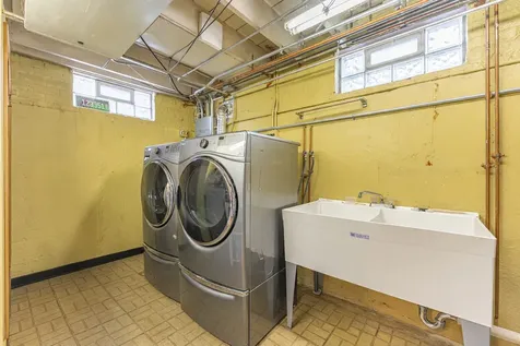 7246 North Olcott Avenue Chicago IL 60631
