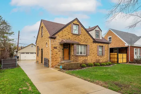 7246 North Olcott Avenue Chicago IL 60631