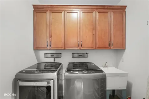 703 Glenda Court Sandwich IL 60548