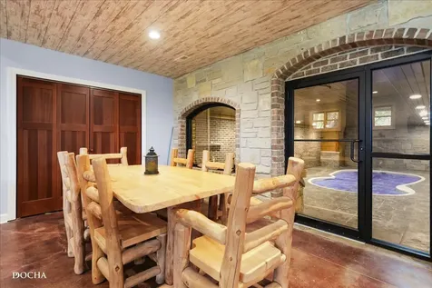 703 Glenda Court Sandwich IL 60548